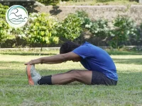 کشش همسترینگ برای درمان کمردرد